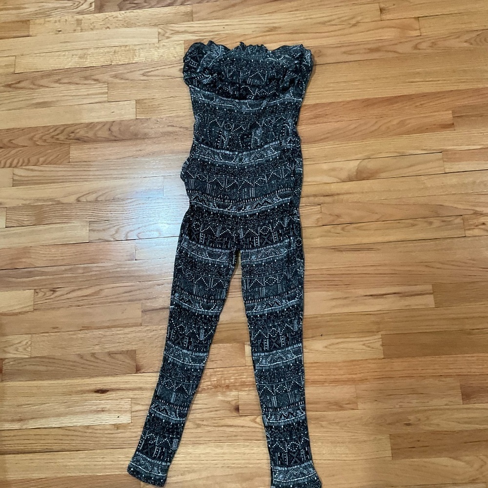 Hollister Black and White Patterned Jumpsuit